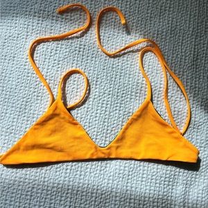 Jolyn Joey Top in Mango